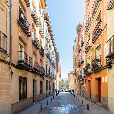 Almaden Apartamento Madrid Exteriör bild